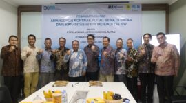 PT PLN Batam dan PT Maxpower Indonesia  menandatangani amandemen kontrak untuk Pembangkit Listrik Tenaga Mesin Gas (PLTMG) sewa di Batam. Foto;Dok/PLN