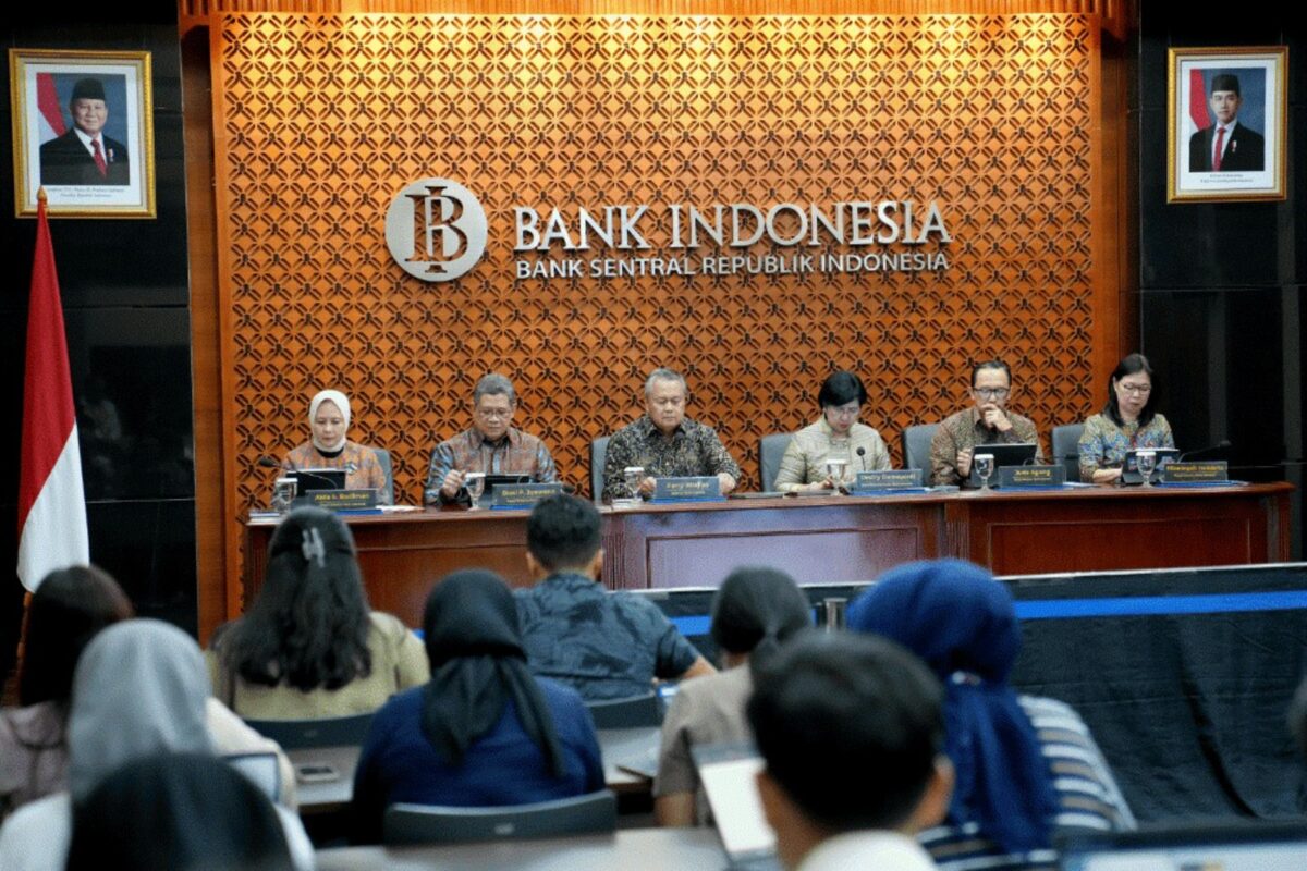 Rapat dewan gubernur Bank Indonesia. Foto:BI Kepri 