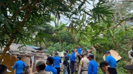 Tim gabungan bongkar rumah semi permanen di Simpang Dam, diduga menjadi tempat penyalahgunaan narkotika jenis sabu, Jumat (17/1/2025). Matapedia6.com/ Dok Polresta