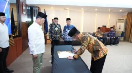 Rudi lantik direktur pengamanan aset BP Batam. Foto:Istimewa
