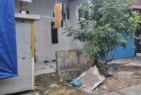 Kondisi rumah kos ibu yang diduga menganiaya anaknya di Kelurahan Sei Lekop Kecamatan Sagulung, Rabu (22/1/2025). Matapedia6.com/ Luci