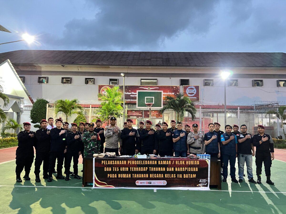 Karutan Batam tengah usai razia dan tes urine warga binaan. Foto:Rutan