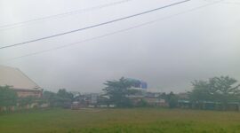 Kondisi cuaca di kota Batam, Kepulauan Riau, Sabtu (11/1). Foto:matapedia