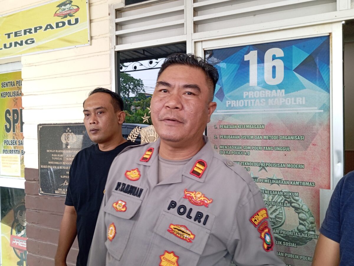 Kapolsek Sagulung Iptu Rohandi didampingi Kanit Reskrim Polsek Sagulung, Iptu Husnul Faikar pada wartawan, Rabu (22/1/2025). Foto:matapedia