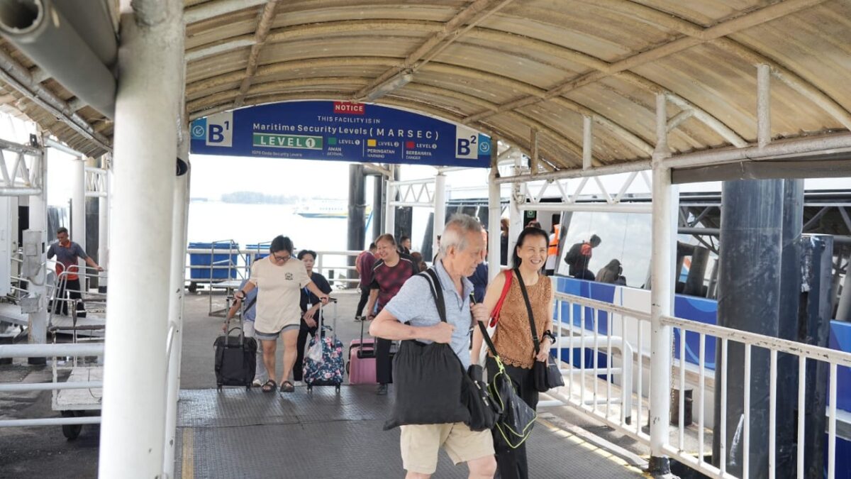 Suasana pelabuhan Batam Center. Foto: Humas BP Batam