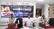 Kasat Reskrim Polresta Barelang AKP Debby Tri Andrestian saat memimpin konferensi pers di lobi utama Polresta Barelang, Rabu (5/2/2025). Matapedia6.com/Dok Polresta Barelang