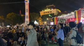 Polresta Barelang lalukan pengamanan ketat  acara Malam Puncak Jam Gadang Fest 2025  di Alun-Alun Engku Putri, Batam, Sabtu (8/2/2025). Matapedia6.com/Dok Humas Polresta