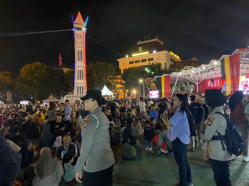 Polresta Barelang lalukan pengamanan ketat  acara Malam Puncak Jam Gadang Fest 2025  di Alun-Alun Engku Putri, Batam, Sabtu (8/2/2025). Matapedia6.com/Dok Humas Polresta