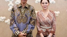 Kepala BP Batam Amsakar dan Li Claudia. Foto:Humas BP Batam