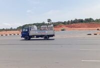 Kondisi bundaran Raja Hamidah di siang hari, jalan lebar dan mulus, namun belum ada lampu jalan, Sabtu (15/2/2025) Matapedia6.com/Luci