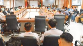 Rapat persiapan operasi pasar murah di kota Batam, yang akan dilaksanakan selama satu Minggu, untuk memastikan kestabilan harga jelang ramadan, Sabtu (15/2/2025). Matapedia6.com/Istimewa
