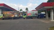 Antrean mobil saat hendak mengisi bahan bakar di salah satu SPBU yang ada di Kota Batam, Jumat (21/2/2025). Matapedia6.com/Luci