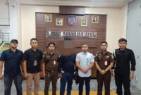 Buronan kasus KDR dijebloskan ke Rutan Batam. Foto:Dok/Intelijen Kejari Batam