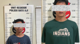 Dua tersangka pencuri motor diamankan Polsek Batu Aji beberapa hari lalu. Foto:Dok/Polsek