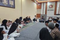 PWI Kepri buka puasa dan santuni anak yatim, Sabtu (1/3). Foto:Dok/PWI