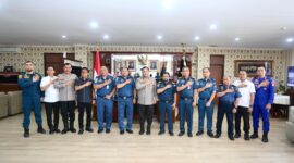 Foto bersama usai pertemuan silaturahmi Kesyahbandaran dan Otoritas Pelabuhan (KSOP) dengan Kapolda Kepri, Selasa (4/3/2025). Matapedia6.com/Dok Humas Polda