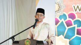 Kepala BP Batam sekaligus Wali Kota Batam Amsakar Achmad saat buka puasa bersama di kediamannya, Sabtu (8/3). Foto:Dok/Ist-matapedia