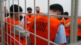 26 WNA yang diamankan Imigrasi karena melanggar Keimigrasian. Foto:Dok/Imigrasi Batam