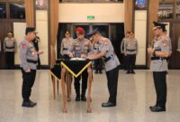 Kapolri Jenderal Pol. Listyo Sigit Prabowo memimpin langsung upacara serah terima jabatan (Sertijab) sejumlah perwira tinggi Polri di Mabes Polri, Jakarta, pada Jumat (14/3/2025). Matapedia6.com/ Dok Humas Polri