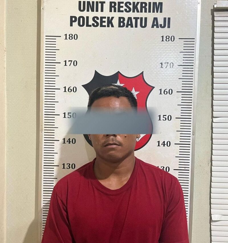 Pelaku pencurian motor yang berhasil ditangkap Polsek Batuaji di wilayah Batuaji, Minggu (16/3/2025). Matapedia6.com/Dok Polsek