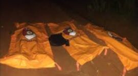 Tiga kantong jezanah Anggita kepolisian yang tewas ditembak saat melakukan penggrebekan judi sabung ayam di Lampung, Senin (17/3/2025). Matapedia6.com/ Istimewa