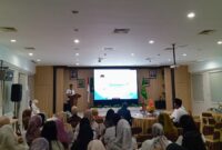 Kepala Kejaksaan Negeri Batam, I Ketut Kasna Dedi saat di podium buka puasa bersama insan pers dan pegawai, Selasa (25/3). Foto:rega/matapedia