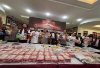 Konferensi pers Bea Cukai dan Polda Kepri pada Rabu (26/3). Foto:Dok/BC