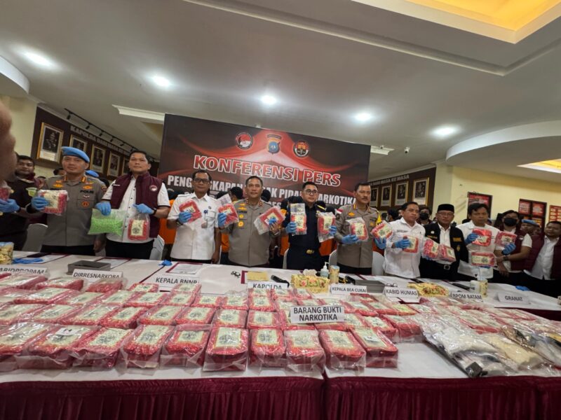 Konferensi pers Bea Cukai dan Polda Kepri pada Rabu (26/3). Foto:Dok/BC