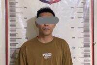 Pelaku rekaman wanita yang mandi ditangkap Buser Polsek Sekupang. Foto:Dok/Polsek