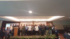 Sejumlah pejabat hadir dalam pemilihan Ketua PWI Batam di Hotel King, Minggu (27/4). Foto:matapedia