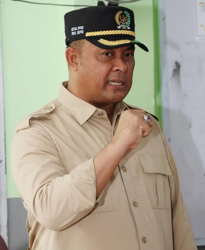 Ketua DPRD Kepri Iman. Foto:Dok/Pribadi