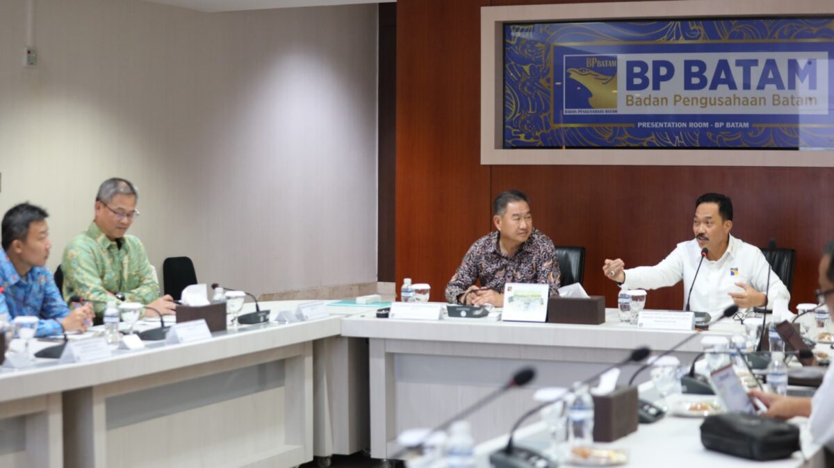 BP Batam menggelar rapat mengenai dukungan terminal Batu Ampar beberapa hari lalu. Foto:dok/humas
