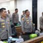 Kapolda Kepri Irjen Pol Asep Syafrudin bersama pejabat utama Polda Kepri saat mengikuti Rakernis di ruang zoom meeting Polda Kepri, Rabu (30/4/2025). matapedia6.com/Dok Humas Polda