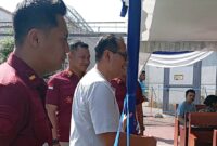 Kakanwil Kementerian Hukum dan HAM (Kemenkumham) Kepri, Aris Munandar melakukan kunjungan ke Rumah Tahanan Negara (Rutan) Batam guna memastikan pelaksanaan kunjungan bebas berjalan aman dan sesuai dengan arahan Kementerian, Selasa (1/4/2025). Matapedia6.com/Luci