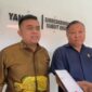 Anggota DPRD Kepri Lik Khai bersama perwakilan dari DPP Partai NasDem Husni Thamrin di gedung Ditreskrimsus Polda Kepri, Kamis (10/4/2025). Matapedia6.com/ Istimewa