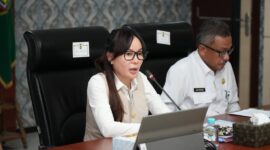 Li Claudia pimpin rakor penanganan banjir di Batam. Foto:dok/Humas BP Batam