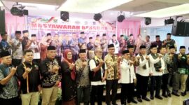 Gubernur Sumbar hadir dalam Mabes paguyuban Rumah Gadang, Minggu (12/5). Foto:dok/Aflian Zainal-PWI Kepri