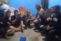 Para korban yang tenggelam akibat dihantam ombak di perairan Bintan. Foto:dok/Tim SAR