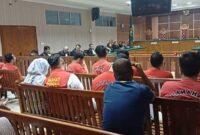 Para terdakwa saat mengikuti persidangan di pengadilan negeri Batam beberapa waktu lalu, Senin (19/5/2025). Matapedia6.com/Luci