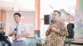 OJK Kepri edukasi pelajar di Karimun beberapa hari lalu. Foto:Dok/OJK