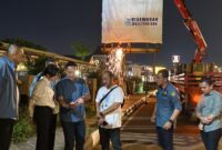 Li Claudia saat tindak reklame di Batam. Foto:Dok/Humas BP Batam