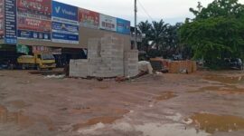 Kondisi saat ini buffer zone di depan komplek Batavia Sagulung setelah ditertibkan oleh Satpol PP Kota Batam, Sabtu (10/5/2025). Matapedia6.com/Luci