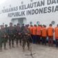 Dirjen Pengawasan Sumber Daya Kelautan dan Perikanan, Dr Pung Nugroho Saksono (Ipunk) saat jumpa pers di Pangkalan PSDKP Batam, Sabtu (25/5). Foto:Zalfirega/matapedia