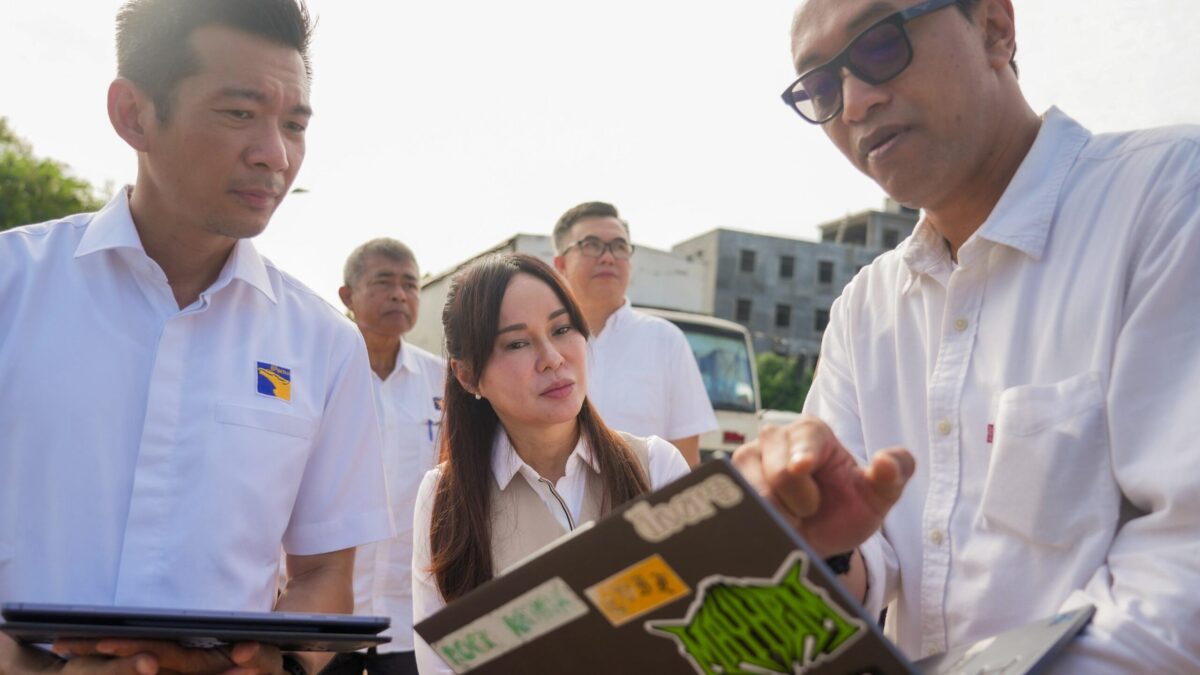 Li claudia panatu titik banjir dan akan evaluasi. Foto:dok/Humas BP