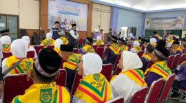 Calon jemaah haji yang akan diberangkatkan ke Tanah Suci. Foto:dok/Kemenag Kepri