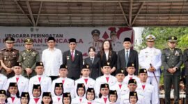 Amsakar Achmad bersama Forkopimda usai upacara hari kelahiran Pancasila di Batam, Senin (2/6). Foto:dok/DN-