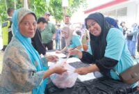 Pertamina menyalurkan bantuan hewan kurban ke masyarakat, Jumat (6/6/2025). Foto:Dok/Ist