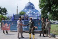 Panbil Group menyerahkan hewan kurban kepada masyarakat Batam beberapa hari lalu. Foto:Ist