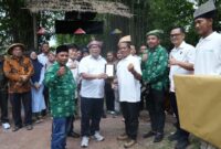 Deputi Bidang Investasi dan Pengusahaan BP Batam, Fary Francis, melakukan kunjungan kerja ke Kampung Sawah, Tanjung Riau, Kecamatan Sekupang, pada Selasa (10/6/2025). Foto:Humas BP Batam
