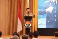 Wakapolda Kepri Saat memberikan kata sambutan sekaligus membuka Rakernis Humas Polda Kepri, di Nagoya Hill Hotel, Batam, Rabu (11/6/2025). Matapedia6.com/Humas polda